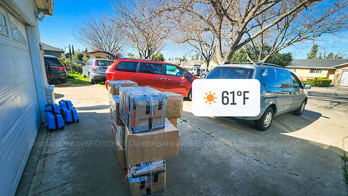 xe đưa đón sân bay