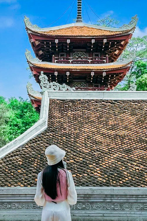 perfume pagoda