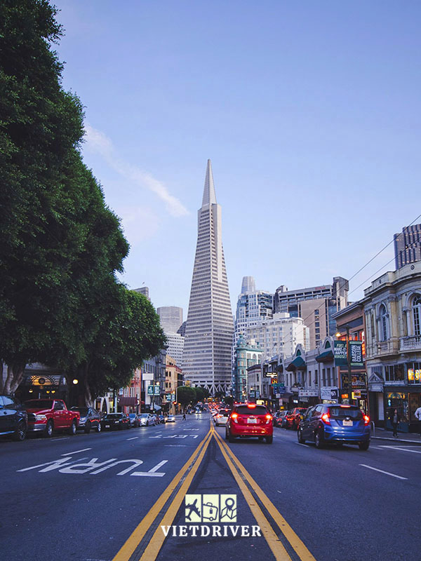 transamerica pyramid san francisco