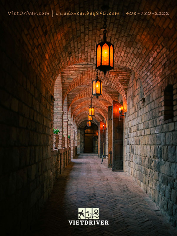 nhà máy rượu vang castello di amorosa