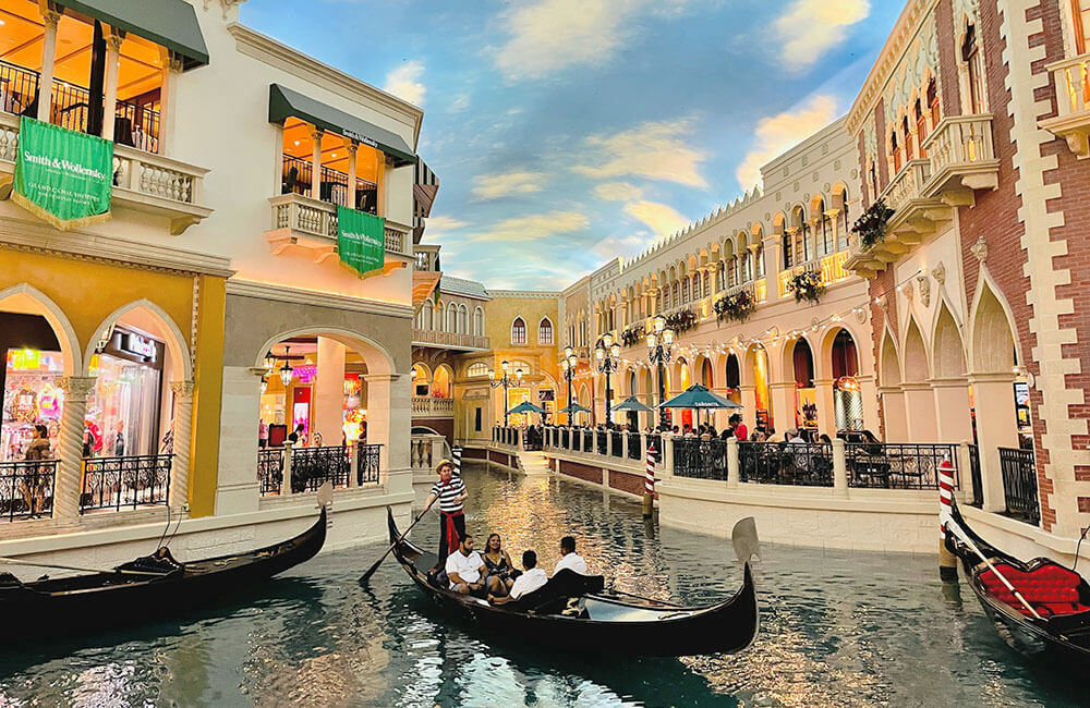 Grand canal shoppes