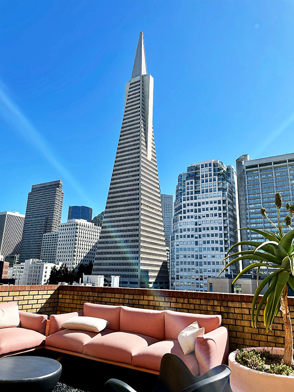 Kim tu thap transamerica 1