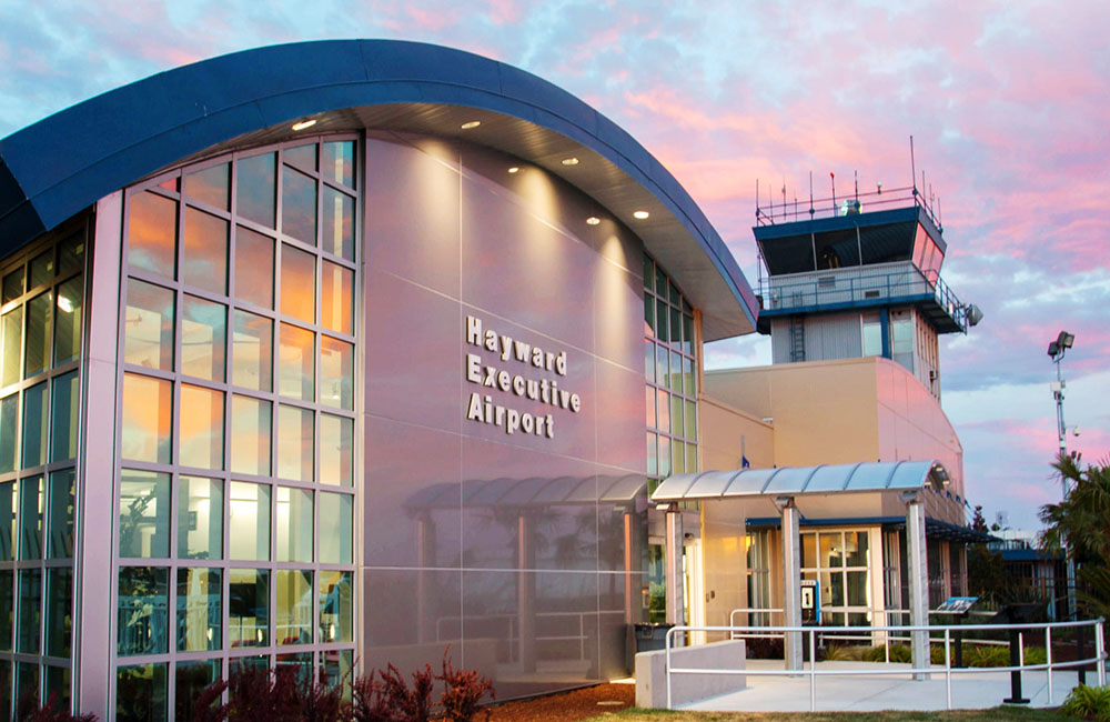 sân bay hayward executive